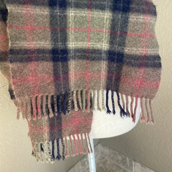 Vintage Peter Scott Scotland Wool Angora Plaid Blanket Scarf INVN1 - Picture 4 of 7